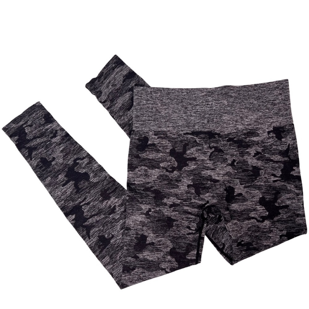 𝅺Camo Printed Leggings